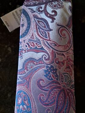 Express Paisley Silk Tie in Lavender, Pink and Blue